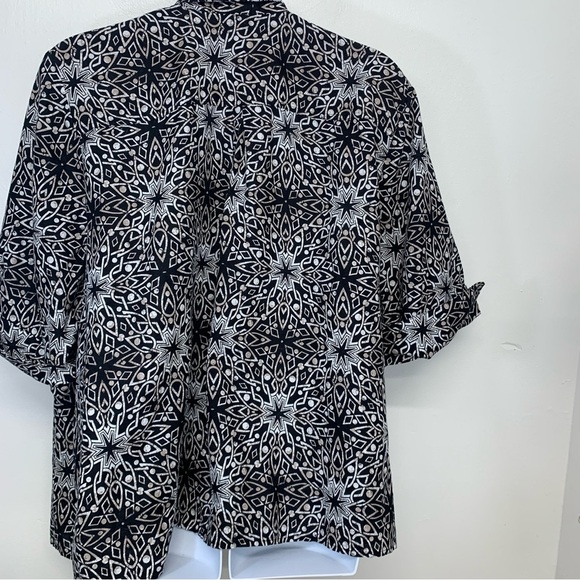 Catherines Blouse Top Woman 4X  Linen Cotton Button Up Black Abstract Print - Picture 5 of 9
